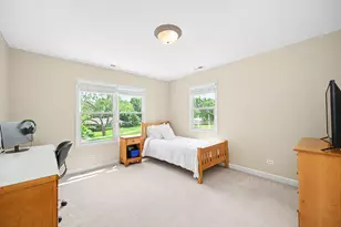 1028 Shady Ln, Glen Ellyn, IL 60137 - Photo 41