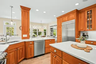 1028 Shady Ln, Glen Ellyn, IL 60137 - Photo 17