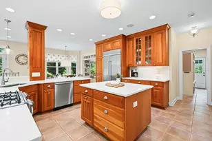 1028 Shady Ln, Glen Ellyn, IL 60137 - Photo 15