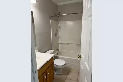 713 E Elmwood Avenue, West Chicago, IL 60185 - Photo 9