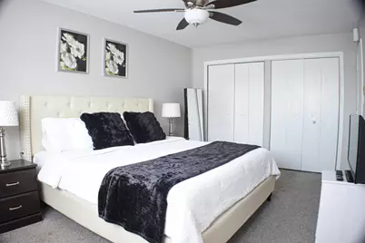 9072 Archer Avenue #E, Willow Springs, IL 60480 - Photo 15