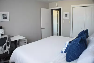 9072 Archer Avenue #E, Willow Springs, IL 60480 - Photo 17