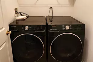 349 W Pointe Dr, Vernon Hills, IL 60061 - Photo 13