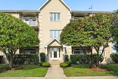 7900 Nagle Avenue #3S, Burbank, IL 60459 - Photo 1