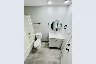 2021 Farnham Court, Schaumburg, IL 60194 - Photo 13