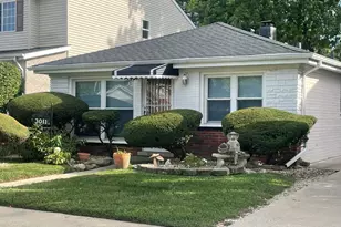 3011 140th Pl, Blue Island, IL 60406 - Photo 3
