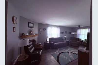 1461 Waterside Drive, Dekalb, IL 60115 - Photo 5