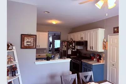 1461 Waterside Drive, Dekalb, IL 60115 - Photo 11