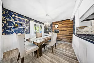 491 Maple Ave, Carpentersville, IL 60110 - Photo 5