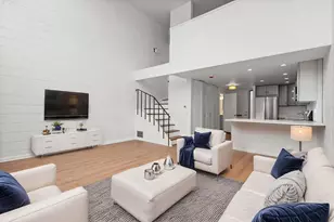 1531 N Sandburg Terrace, Chicago, IL 60610 - Photo 7