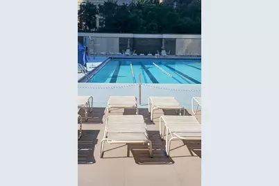 1531 N Sandburg Terrace, Chicago, IL 60610 - Photo 31