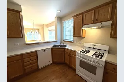 1604 Augusta Lane, Shorewood, IL 60404 - Photo 9