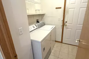 1604 Augusta Ln, Shorewood, IL 60404 - Photo 19