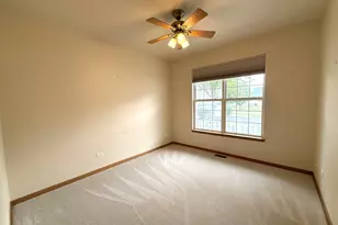 1604 Augusta Ln, Shorewood, IL 60404 - Photo 17