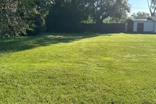 2306 Fairview Ave, Lockport, IL 60441 - Photo 1