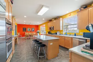 809 Magnuson Ct, Barrington, IL 60010 - Photo 7