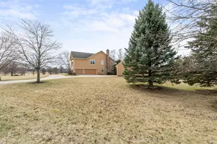 809 Magnuson Ct, Barrington, IL 60010 - Photo 33