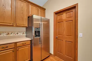 746 S Mecosta Ln, Romeoville, IL 60446 - Photo 13