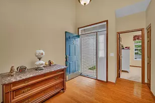 746 S Mecosta Ln, Romeoville, IL 60446 - Photo 5