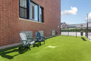 7427 N Clark St, Chicago, IL 60626 - Photo 15