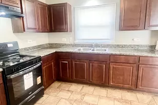 17613 Grandview Dr, Hazel Crest, IL 60429 - Photo 11