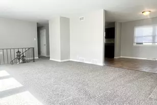 17613 Grandview Dr, Hazel Crest, IL 60429 - Photo 7