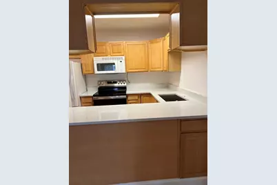 543 Burlington Avenue #112E, Downers Grove, IL 60515 - Photo 7