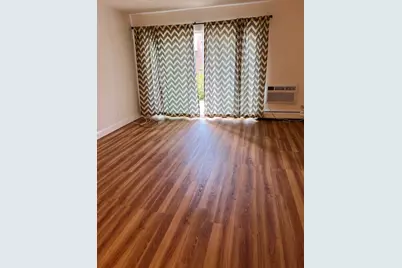 543 Burlington Avenue #112E, Downers Grove, IL 60515 - Photo 3