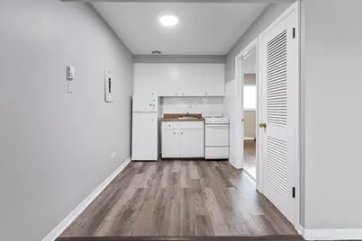 6212 W 64th Place #203, Chicago, IL 60638 - Photo 15