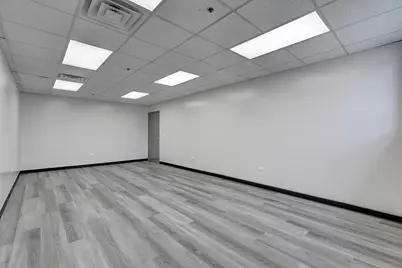 9825 W Roosevelt Road #101, Westchester, IL 60154 - Photo 25