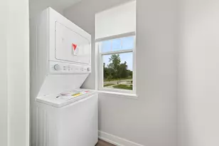 28297 Torch Pkwy, Warrenville, IL 60555 - Photo 17