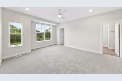 28297 Torch Parkway, Warrenville, IL 60555 - Photo 11