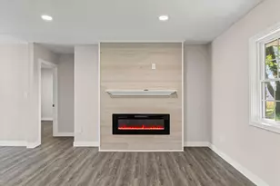 402 Beeson Dr, Urbana, IL 61802 - Photo 7