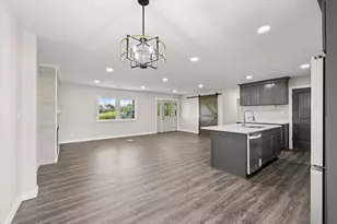 402 Beeson Dr, Urbana, IL 61802 - Photo 15