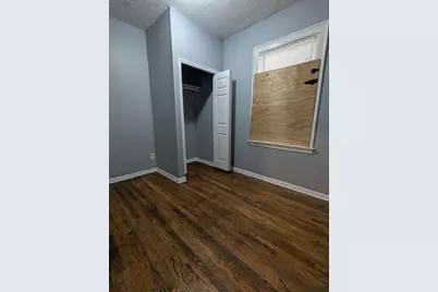 8601 S Kingston Avenue, Chicago, IL 60617 - Photo 9