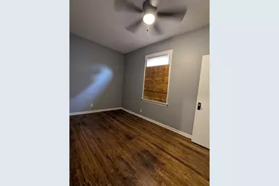 8601 S Kingston Avenue, Chicago, IL 60617 - Photo 7