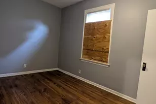 8601 S Kingston Ave, Chicago, IL 60617 - Photo 7