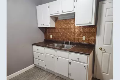 628 Spruce, Quincy, IL 62301 - Photo 3