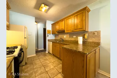 2632 N Windsor Drive #104, Arlington Heights, IL 60004 - Photo 15