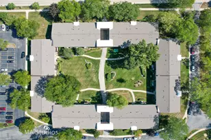 2632 N Windsor Dr, Arlington Heights, IL 60004 - Photo 27