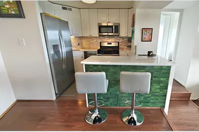 3200 N Lake Shore Drive #502, Chicago, IL 60657 - Photo 17