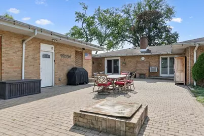 353 E Butterfield Road, Elmhurst, IL 60126 - Photo 21