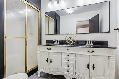 353 E Butterfield Road, Elmhurst, IL 60126 - Photo 15