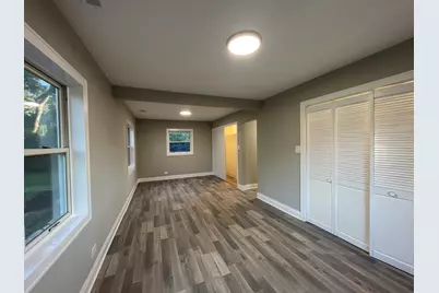 5547 S Peck Avenue, Countryside, IL 60525 - Photo 15