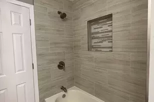 5547 S Peck Ave, Countryside, IL 60525 - Photo 17