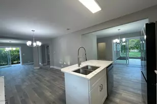 5547 S Peck Ave, Countryside, IL 60525 - Photo 11