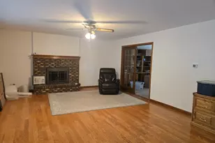 5114 W Malibu Ct, McHenry, IL 60050 - Photo 11