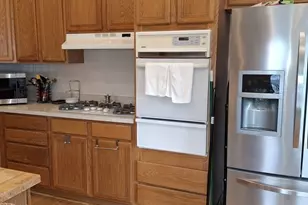 523 E 89th Pl, Chicago, IL 60619 - Photo 5