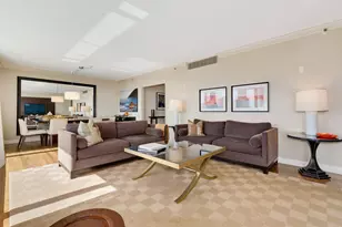 161 E Chicago Ave, Chicago, IL 60611 - Photo 11