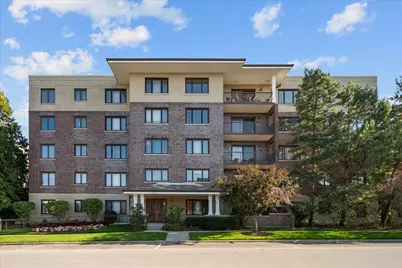 650 Laurel Avenue #303, Highland Park, IL 60035 - Photo 1